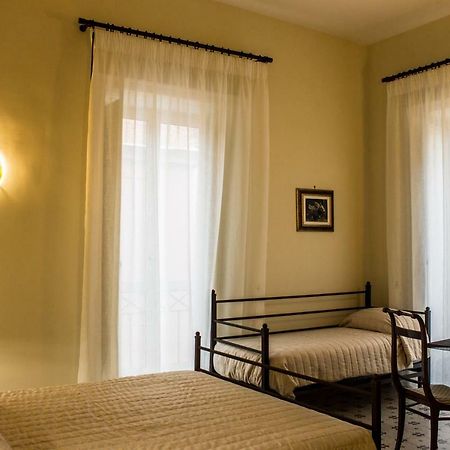 Don Angelo Petito Bed and Breakfast Νάπολη Εξωτερικό φωτογραφία