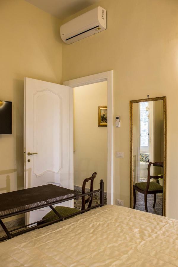 Don Angelo Petito Bed and Breakfast Νάπολη Εξωτερικό φωτογραφία
