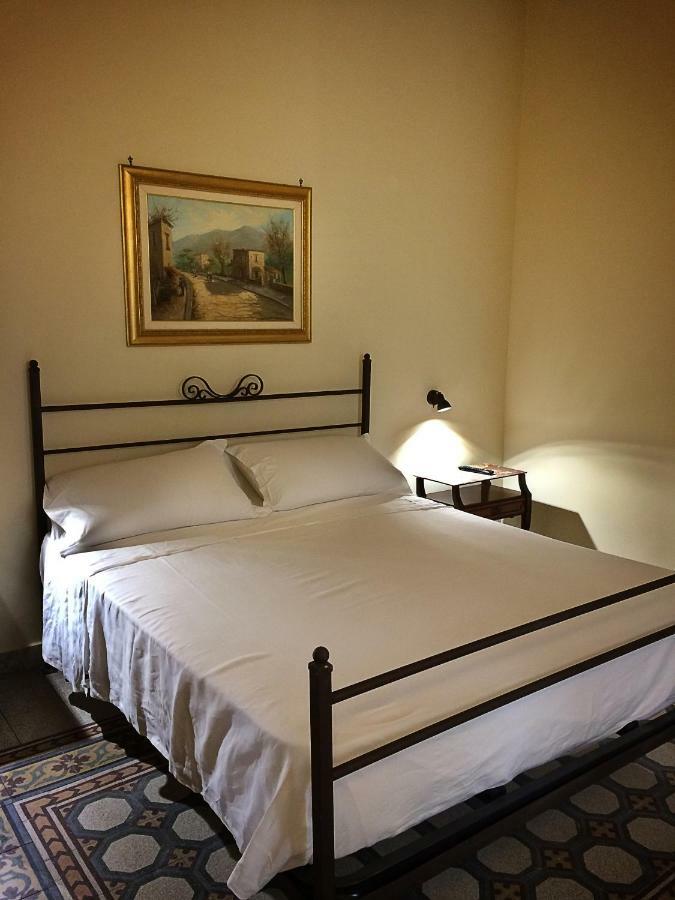Don Angelo Petito Bed and Breakfast Νάπολη Εξωτερικό φωτογραφία